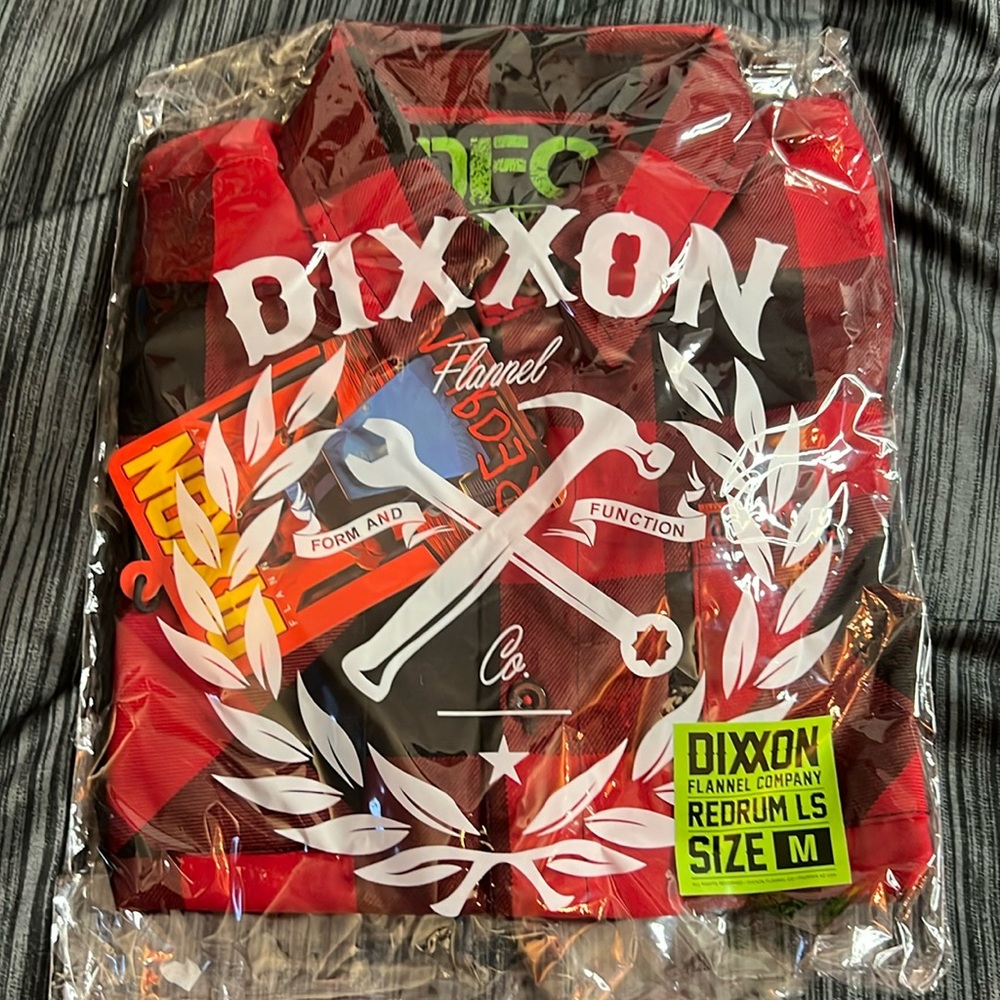Dixxon Redrum kids flannel size medium.